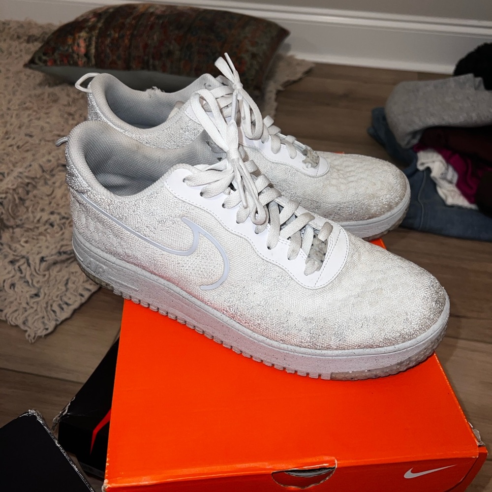 Nike Men’s Air Force 1s Triple White Flyknit